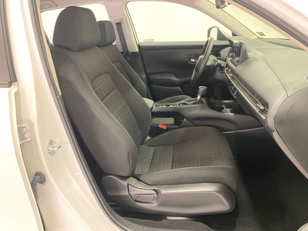 2023 Honda HR-V LX - 8
