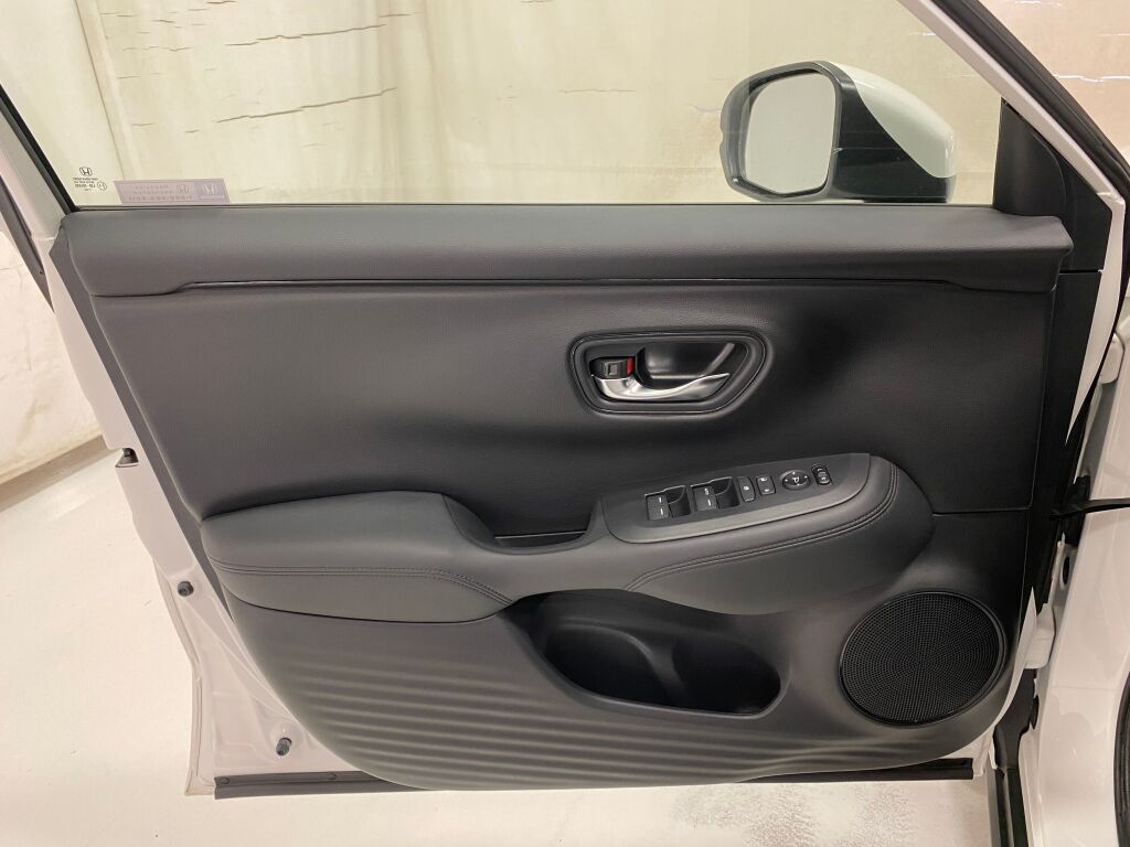 2023 Honda HR-V LX Platinum White Pearl at Honda North