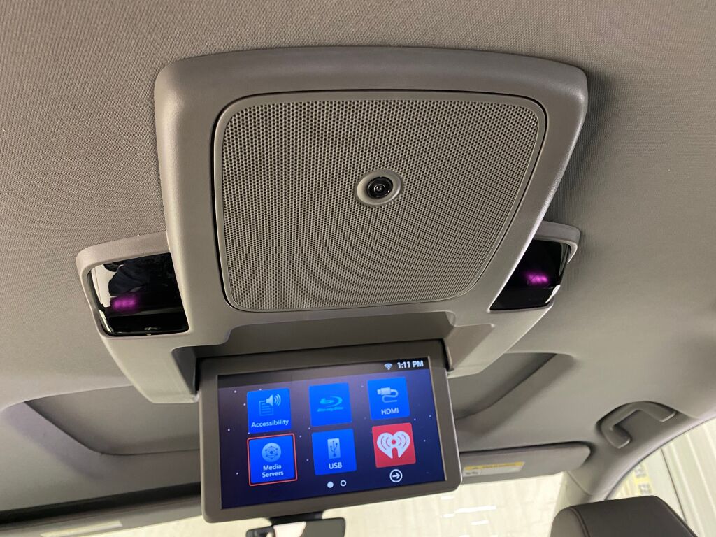 2022 Honda Odyssey Touring Lunar Silver Metallic at Auto Express Mitsubishi