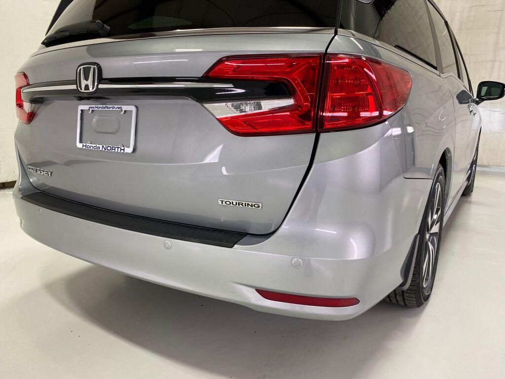 2022 Honda Odyssey Touring Lunar Silver Metallic at Auto Express Mitsubishi