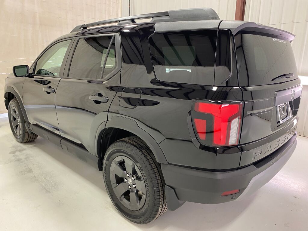 2026 Honda Passport RTL CRYSTAL BLACK PEARL at Altoona Honda