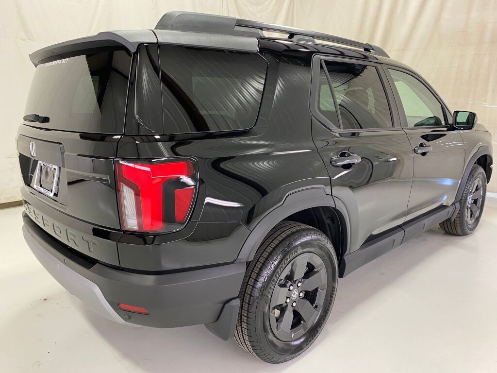 2026 Honda Passport RTL CRYSTAL BLACK PEARL at Altoona Honda