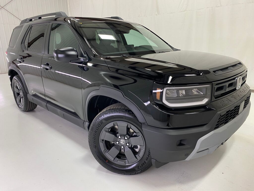 2026 Honda Passport RTL CRYSTAL BLACK PEARL at Altoona Honda