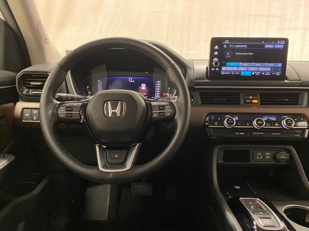 2024 Honda Pilot Elite Platinum White Pearl at Honda North