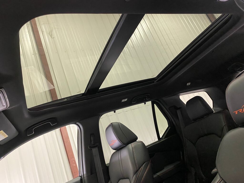 2024 Honda Pilot TrailSport Crystal Black Pearl at Honda North
