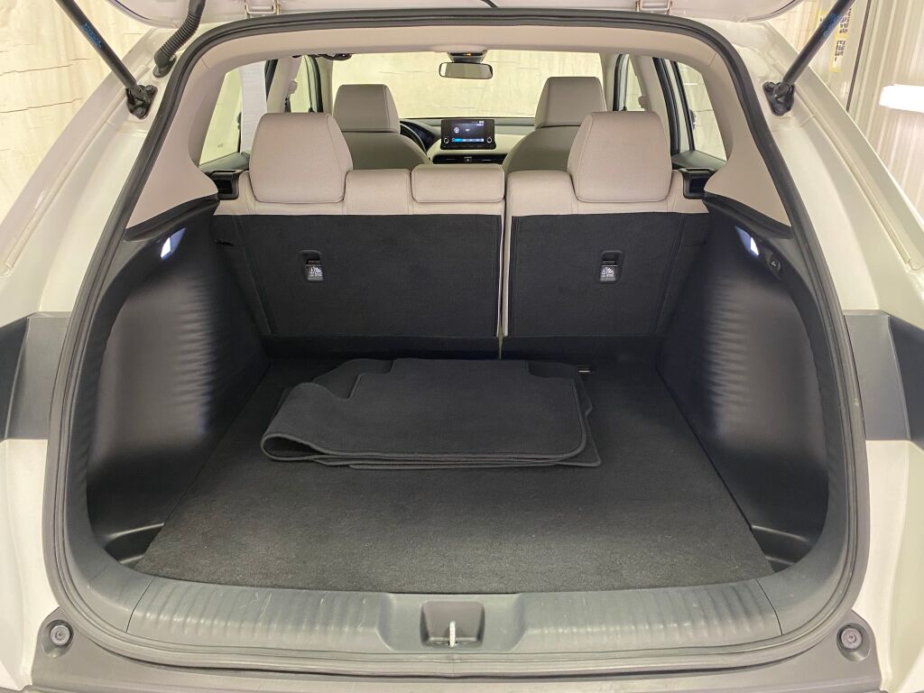 2025 Honda HR-V LX Platinum White Pearl at Honda North