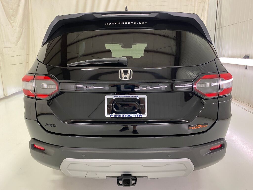 2024 Honda Pilot TrailSport Crystal Black Pearl at Honda North