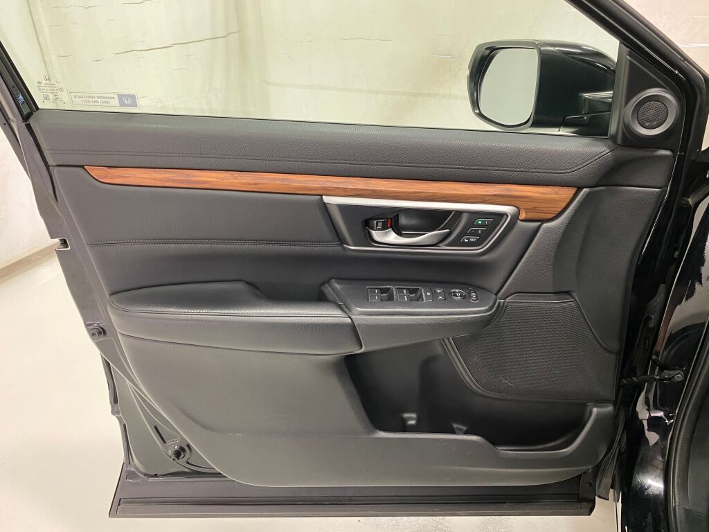 2020 Honda CR-V EX-L Crystal Black Pearl at Bob Ruth Ford