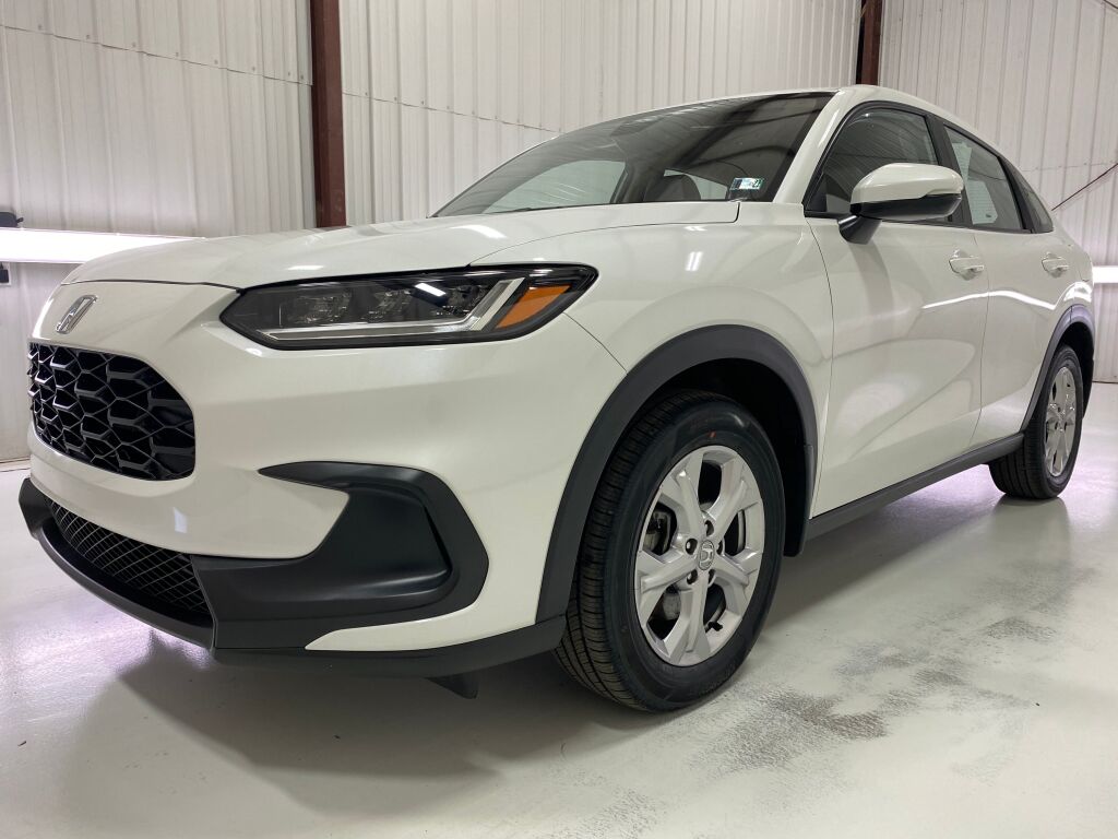 2025 Honda HR-V LX Platinum White Pearl at Honda North