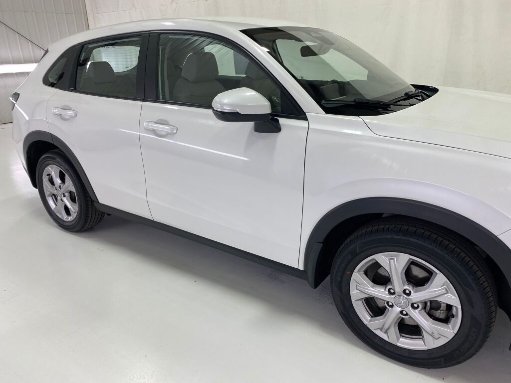 2025 Honda HR-V LX Platinum White Pearl at Honda North