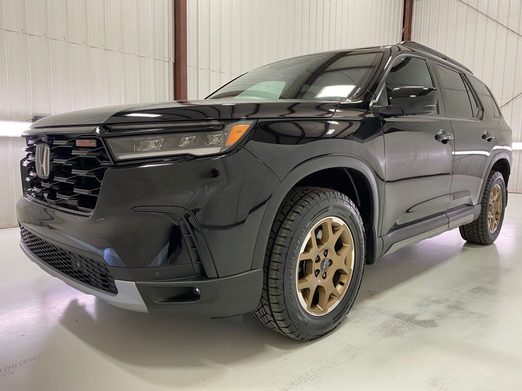 2024 Honda Pilot TrailSport Crystal Black Pearl at Honda North