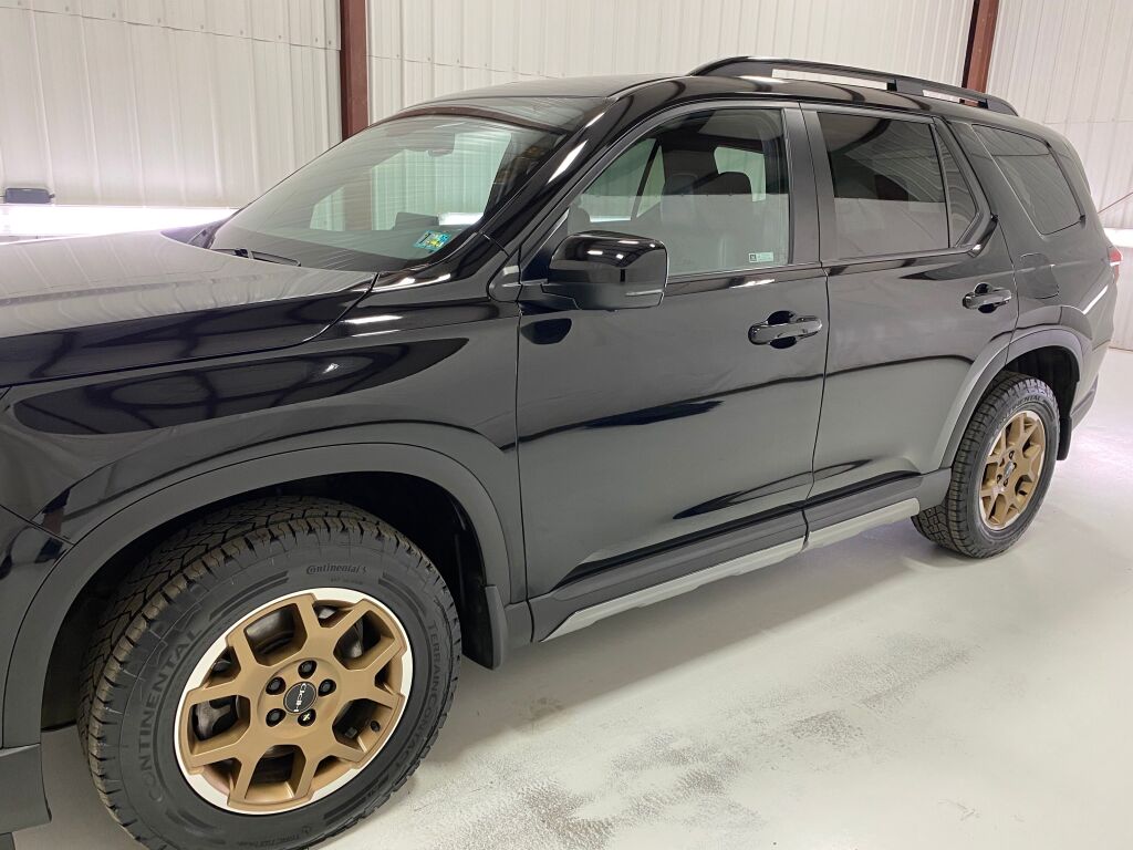 2024 Honda Pilot TrailSport Crystal Black Pearl at Honda North