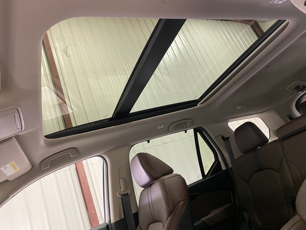 2024 Honda Pilot Elite Platinum White Pearl at Honda North