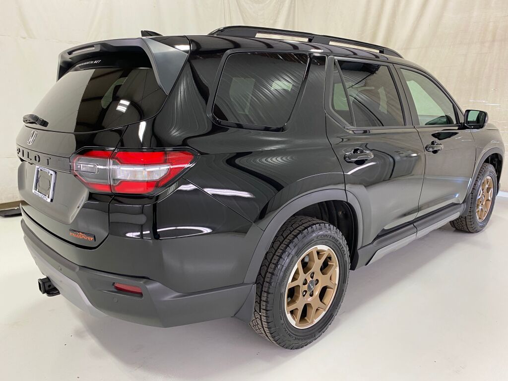 2024 Honda Pilot TrailSport Crystal Black Pearl at Honda North