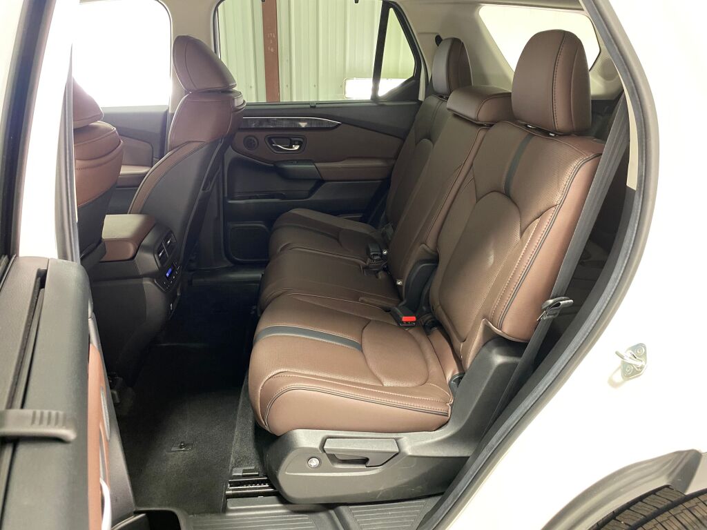 2024 Honda Pilot Elite Platinum White Pearl at Honda North
