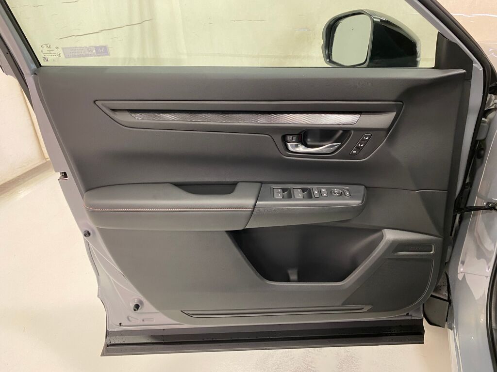 2026 Honda CR-V Hybrid Sport-L URBAN GRAY PEARL at Honda North