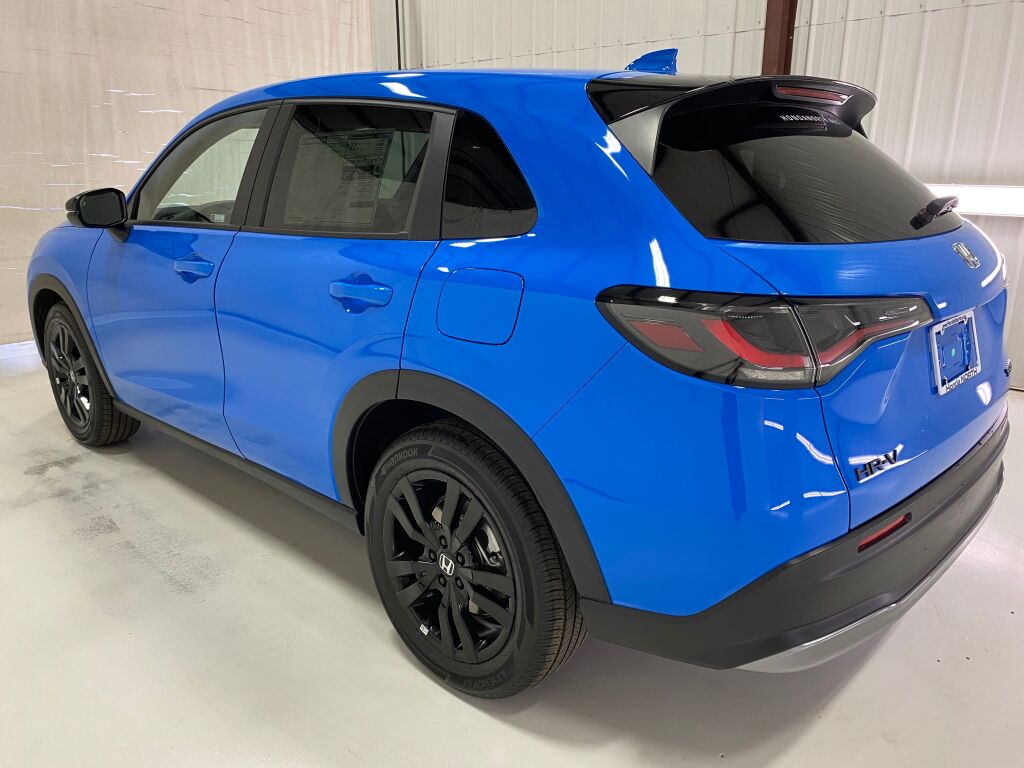 2027 Honda HR-V Sport - 3