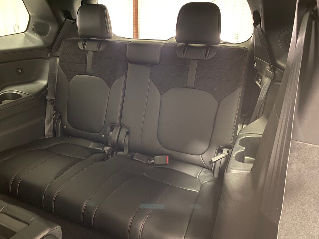 2026 Honda Pilot Black Edition RADIANT RED METALLIC II at Honda North