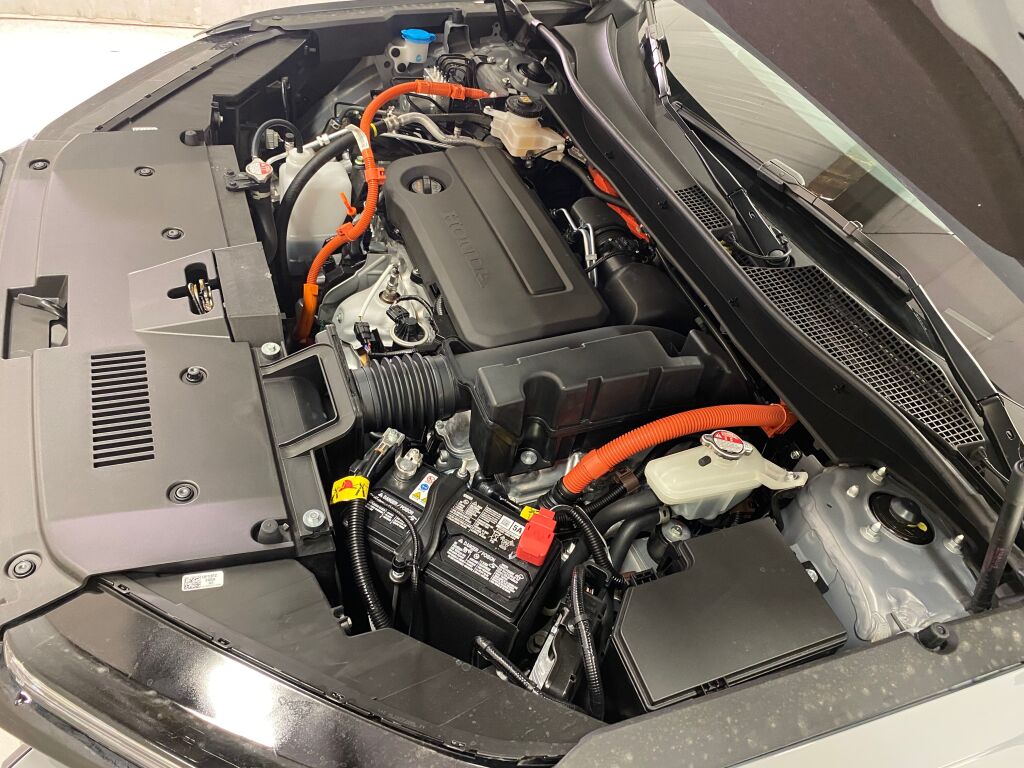 2026 Honda CR-V Hybrid Sport-L URBAN GRAY PEARL at Honda North