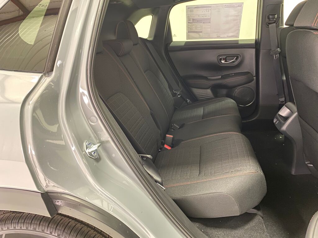 2027 Honda HR-V Sport - 7