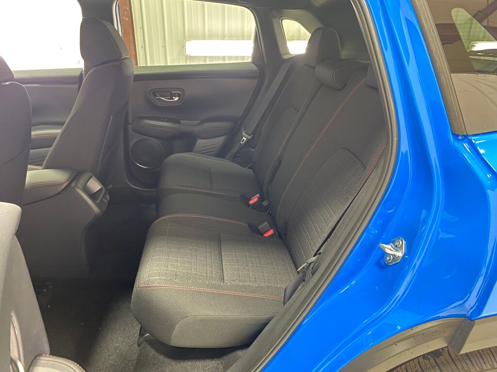 2027 Honda HR-V Sport - 9