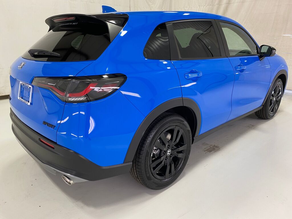 2027 Honda HR-V Sport - 4