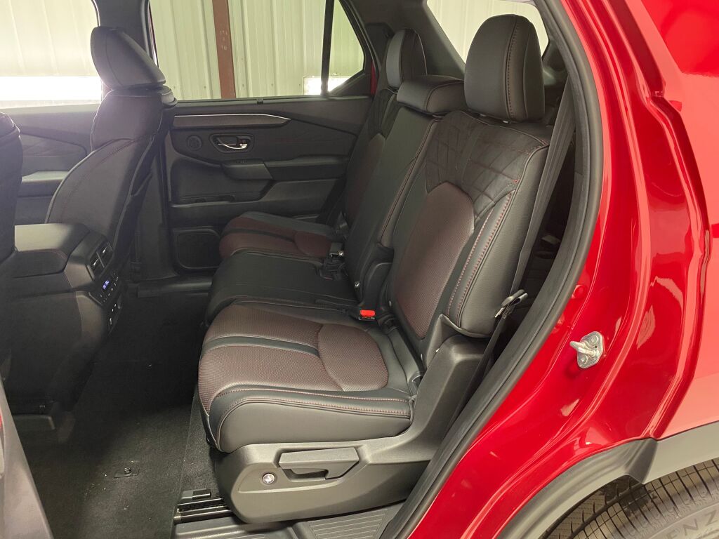 2026 Honda Pilot Black Edition RADIANT RED METALLIC II at Honda North