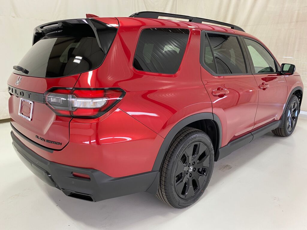 2026 Honda Pilot Black Edition RADIANT RED at Honda North