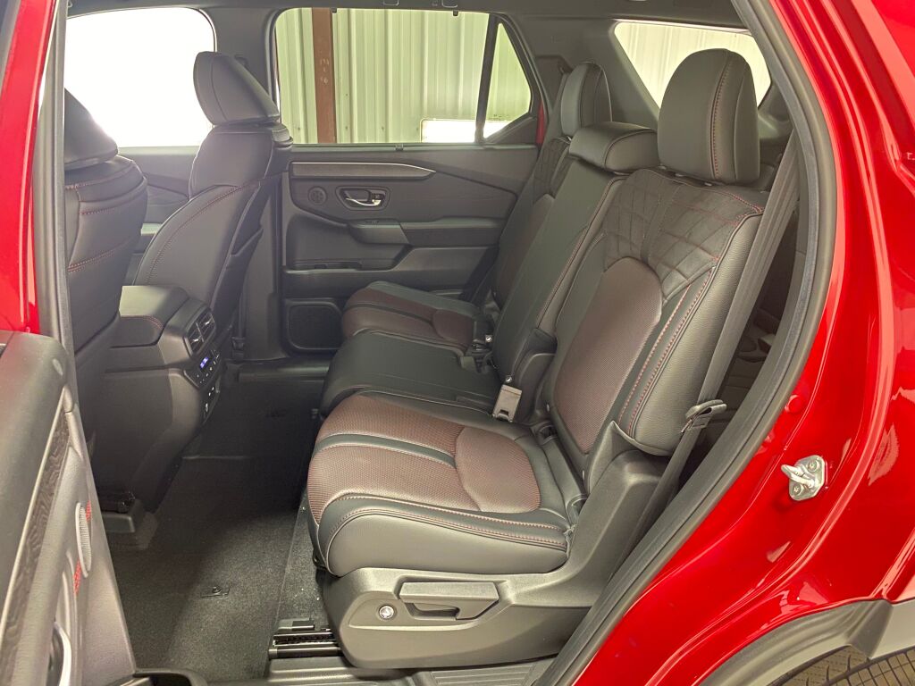 2026 Honda Pilot Black Edition RADIANT RED at Honda North