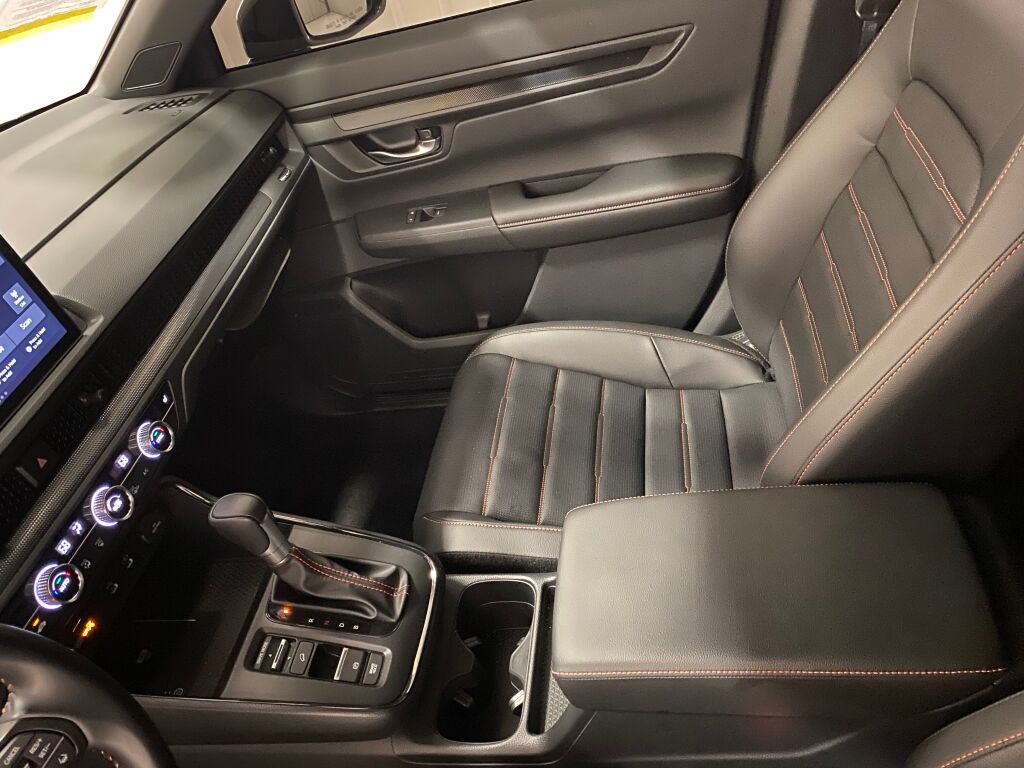 2026 Honda CR-V Hybrid Sport-L Crystal Black Pearl at Honda North