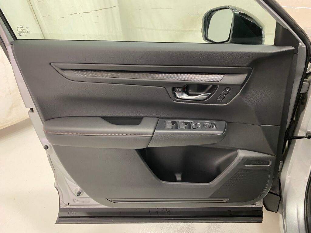 2025 Honda CR-V Hybrid Sport-L Solar Silver Metallic at Honda North