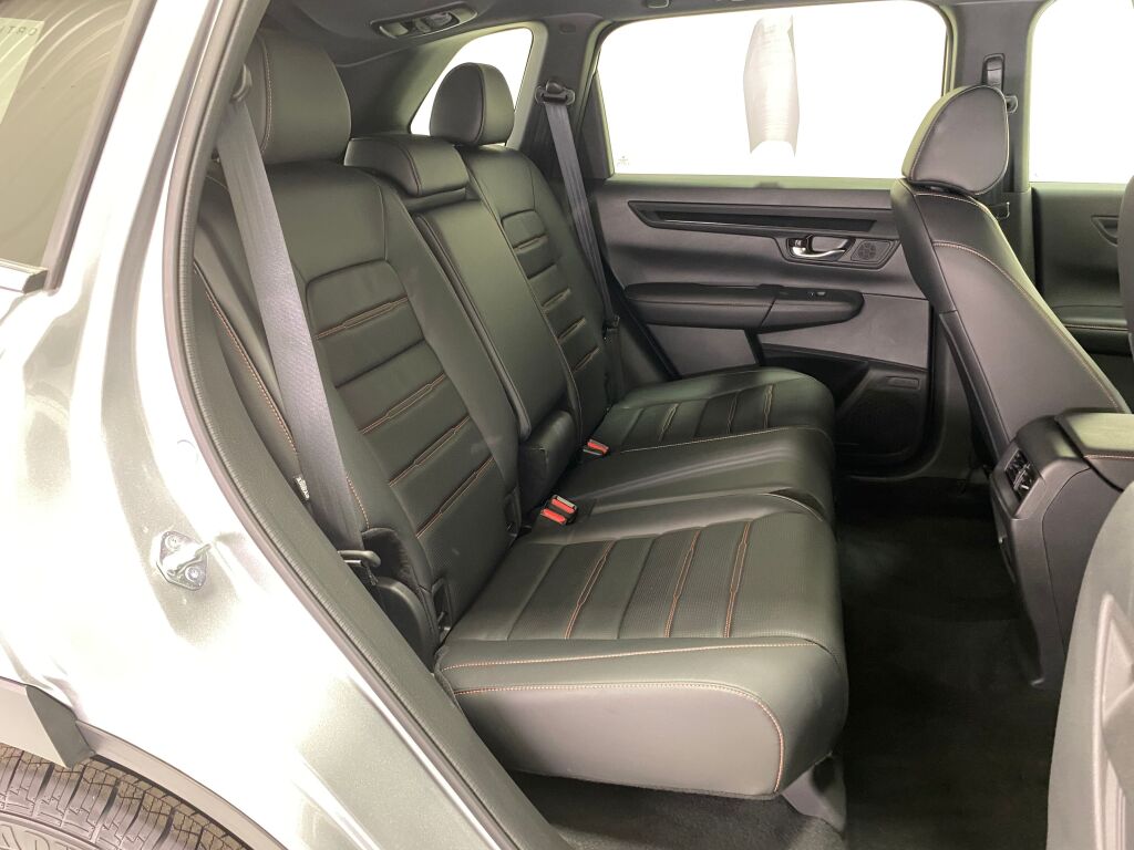 2025 Honda CR-V Hybrid Sport-L Solar Silver Metallic at Honda North