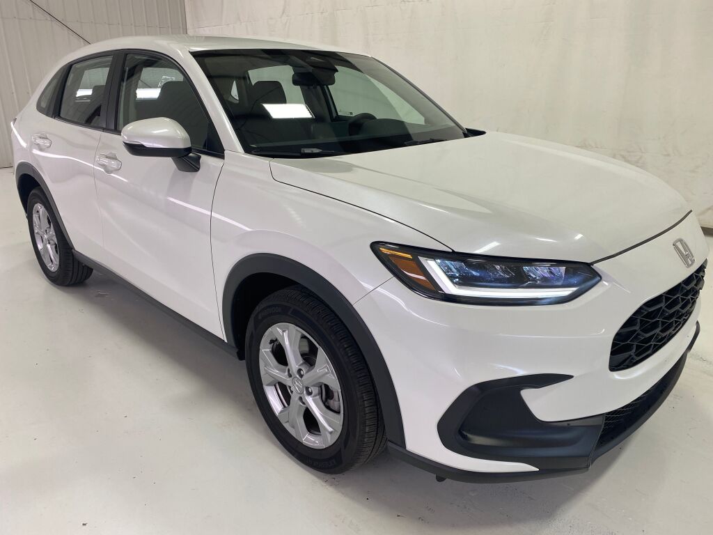 2025 Honda HR-V LX Platinum White Pearl at Honda North