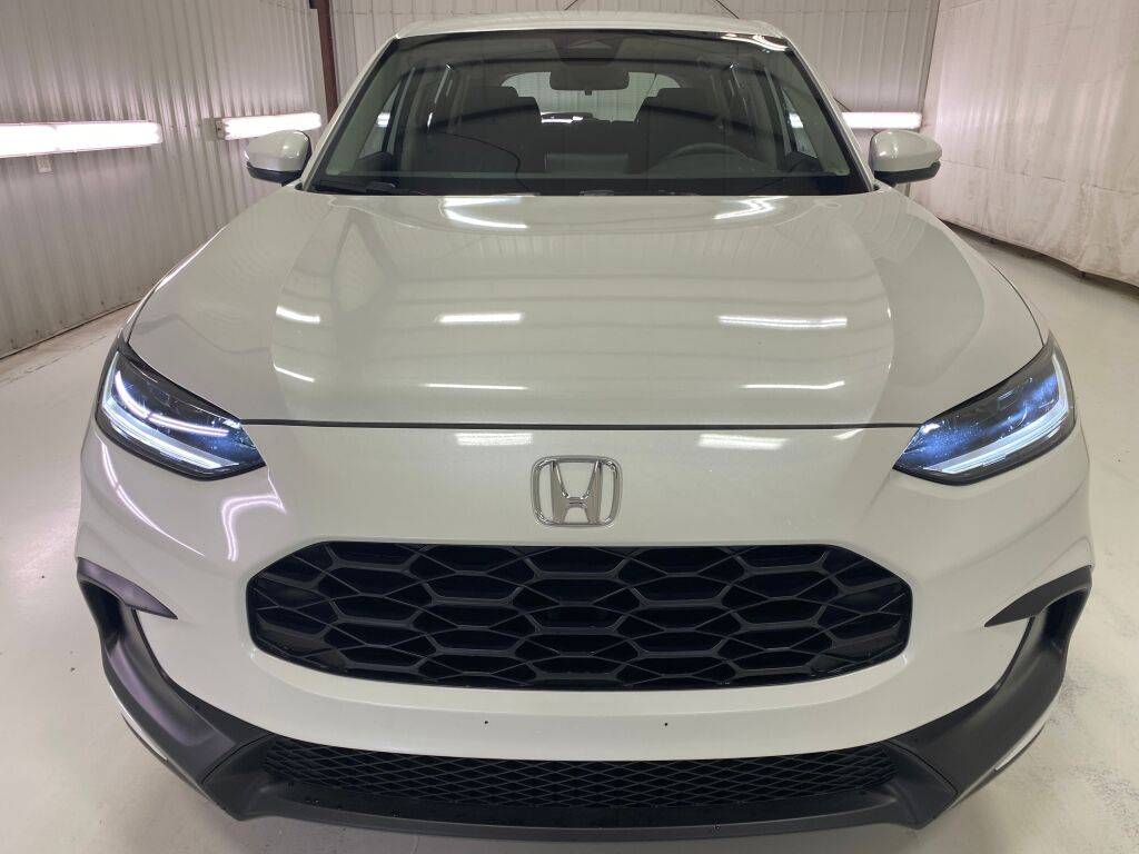 2025 Honda HR-V LX Platinum White Pearl at Honda North