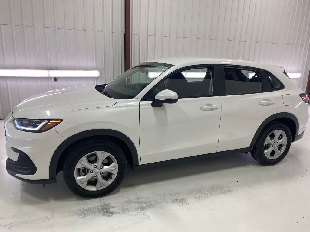 2025 Honda HR-V LX Platinum White Pearl at Honda North