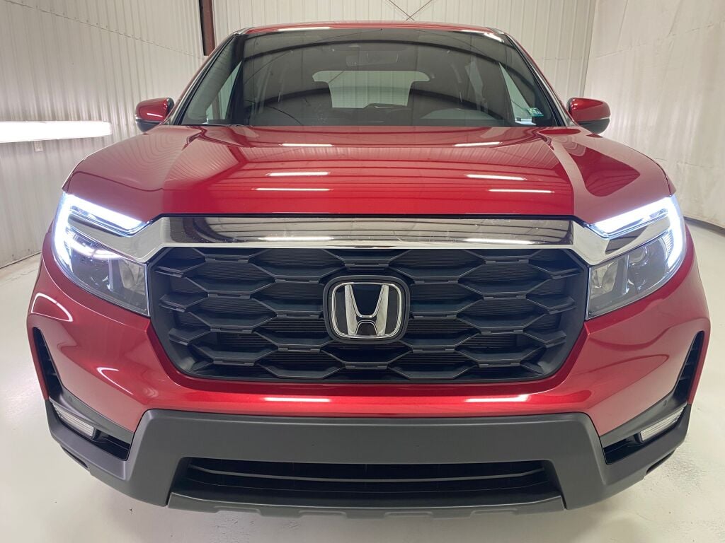 2023 Honda Passport EX-L Radiant Red Metallic II at Honda North
