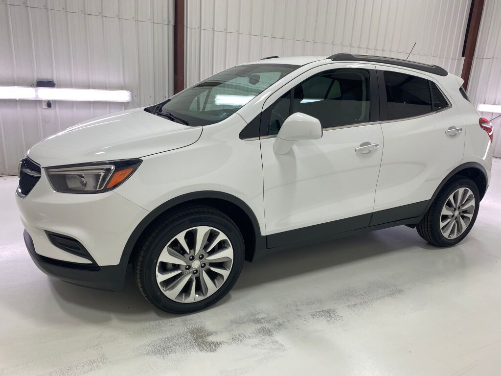 2020 Buick Encore Preferred Summit White at Subaru and VW of Moon Township