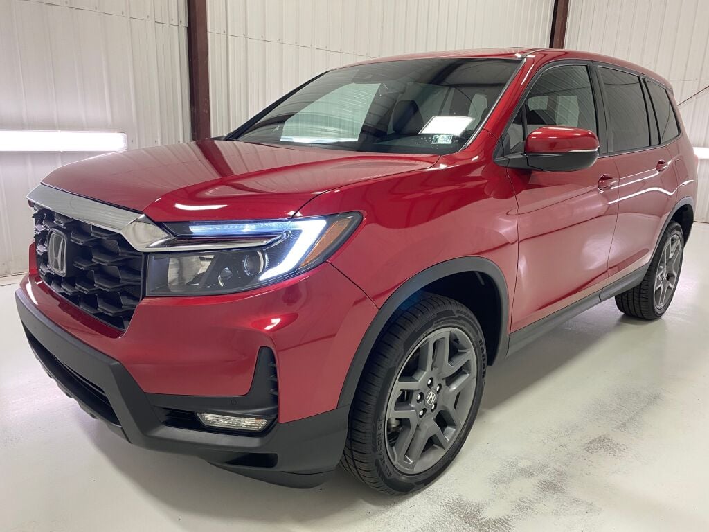 2023 Honda Passport EX-L Radiant Red Metallic II at Honda North