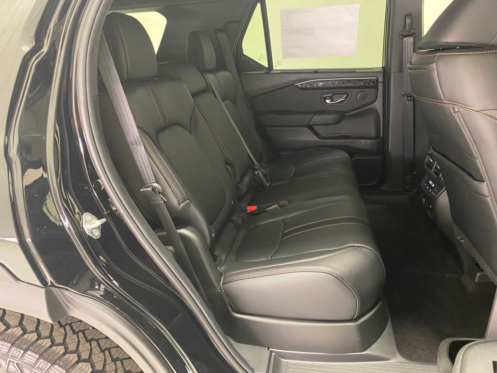 2026 Honda Passport TrailSport Elite Blackout - 8
