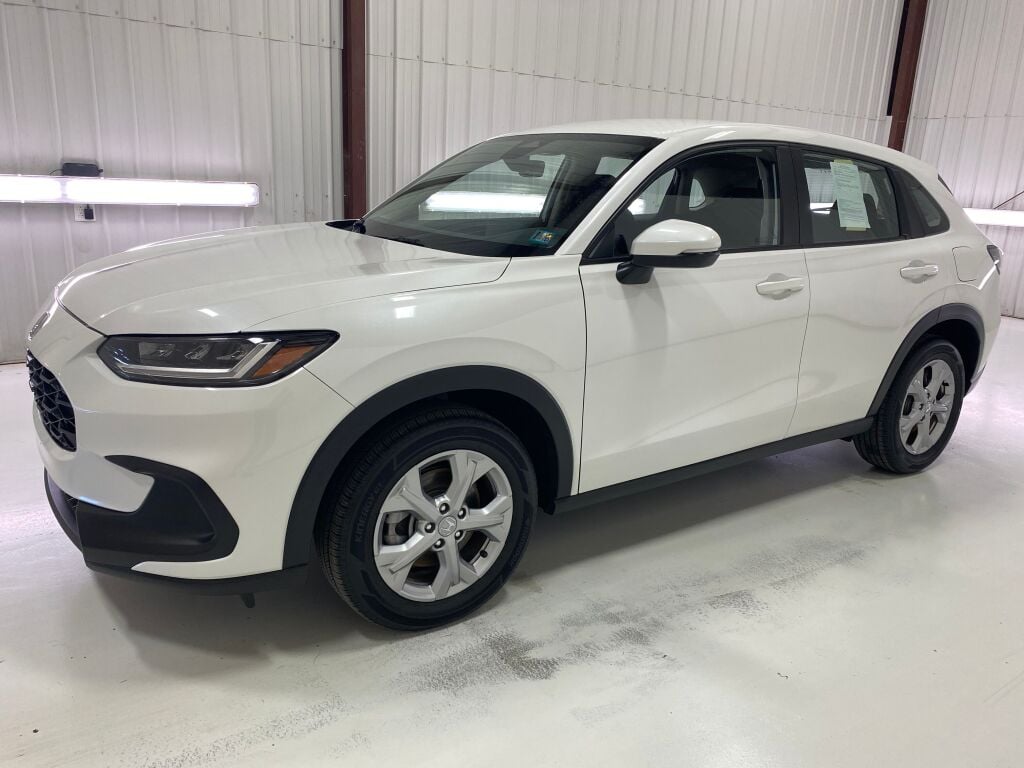 2025 Honda HR-V LX Platinum White Pearl at Honda North