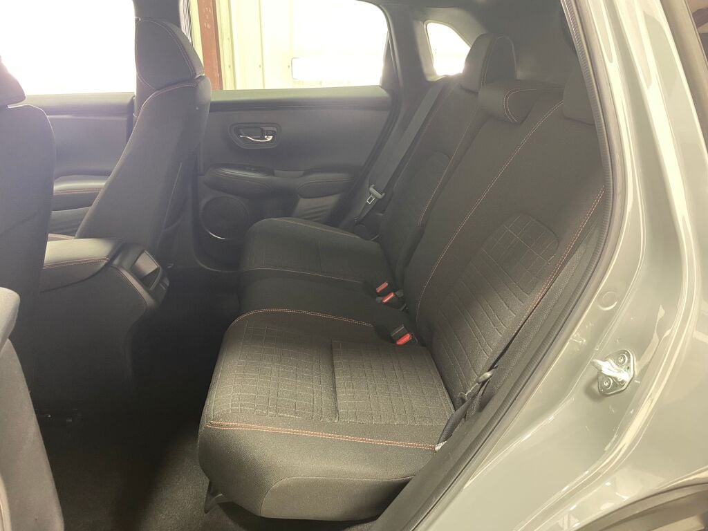 2024 Honda HR-V Sport Urban Gray Pearl at Honda North