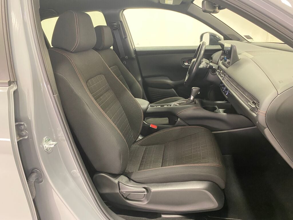 2024 Honda HR-V Sport Urban Gray Pearl at Honda North