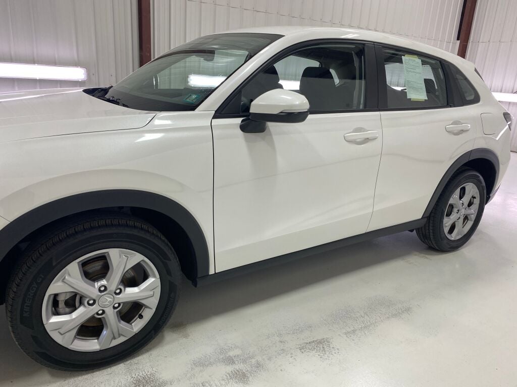 2025 Honda HR-V LX Platinum White Pearl at Honda North
