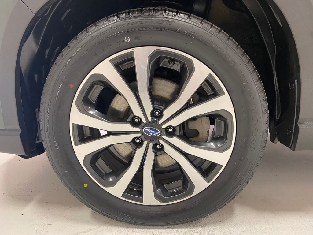 2024 Subaru Forester Limited Cascade Green Silica at Auto Express Mitsubishi
