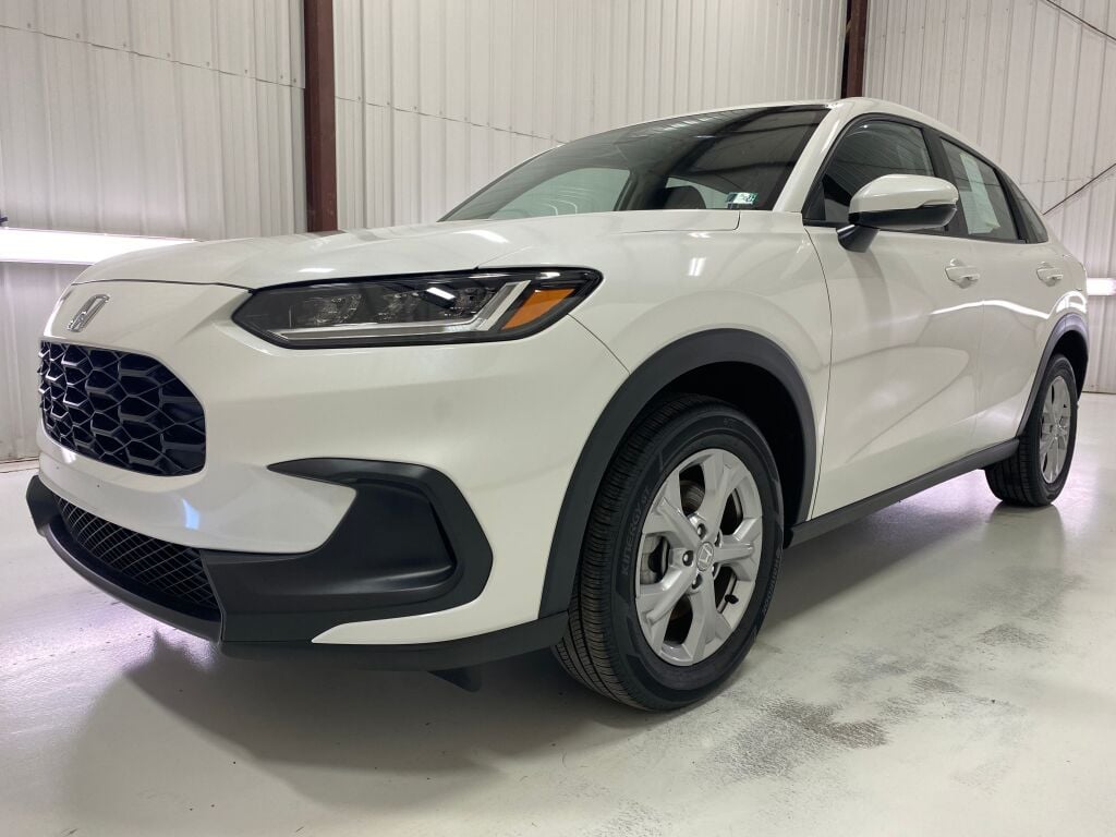 2025 Honda HR-V LX Platinum White Pearl at Honda North