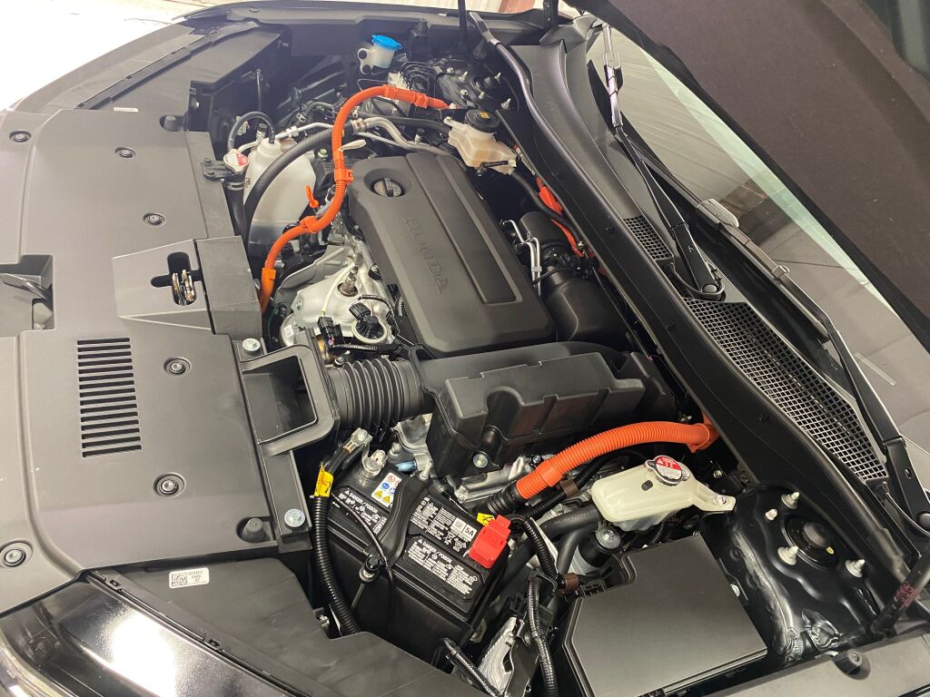 2026 Honda CR-V Hybrid Sport METEORITE GRAY METALLIC at Honda North
