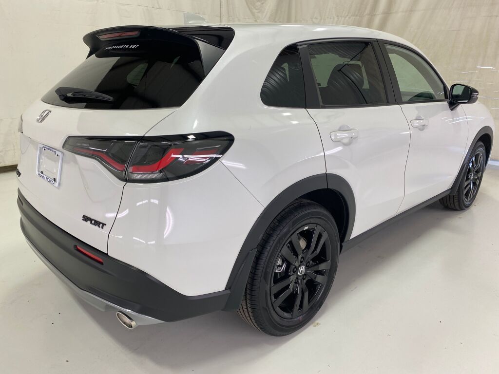 2027 Honda HR-V Sport - 4
