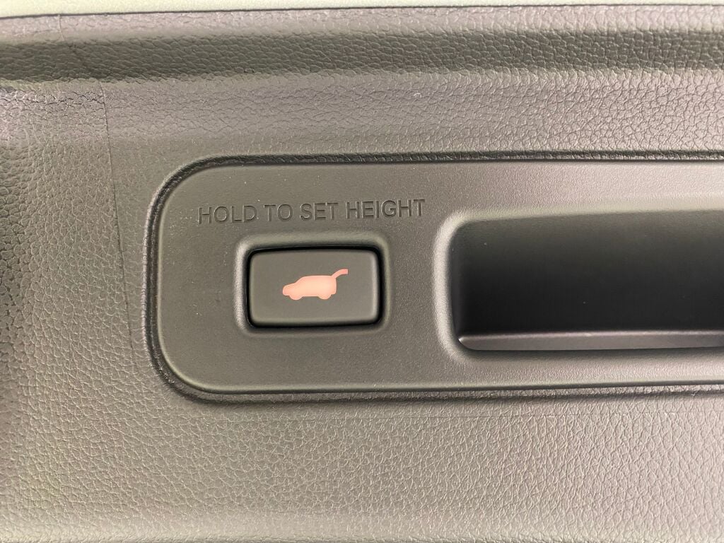 2026 Honda Pilot  SOLAR SILVER at South Hills Kia
