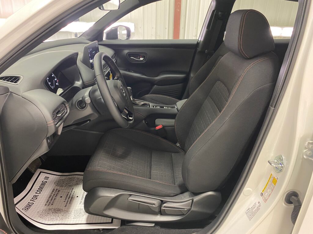 2027 Honda HR-V Sport - 10