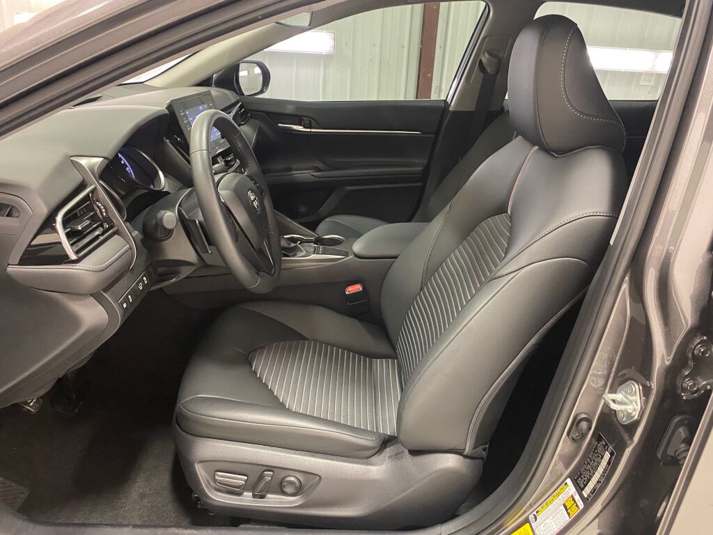 2023 Toyota Camry SE Predawn Gray Mica at Rochrich Mazda